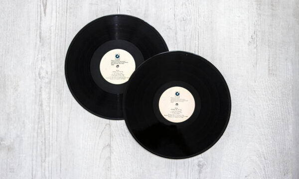 antique-black-and-white-classic-1021876 antique-black-and-white-classic-1021876